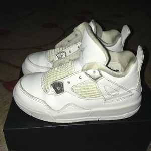 9c Jordan 4 Retro BT